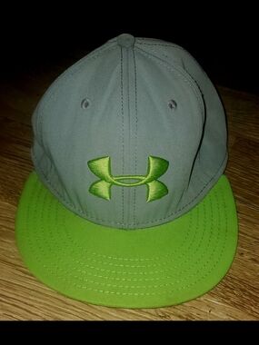 Under Armour Gray & Lime Green Logo Cap